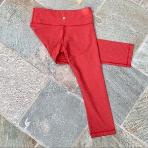 Lululemon size 6 Wunderunder 25” pinstripe crop